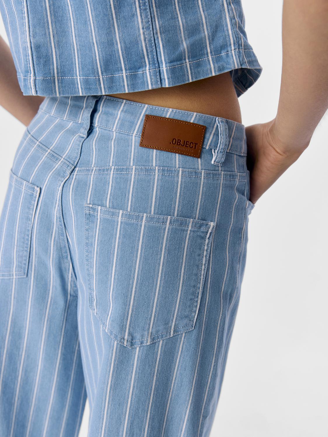 model_shot-detail