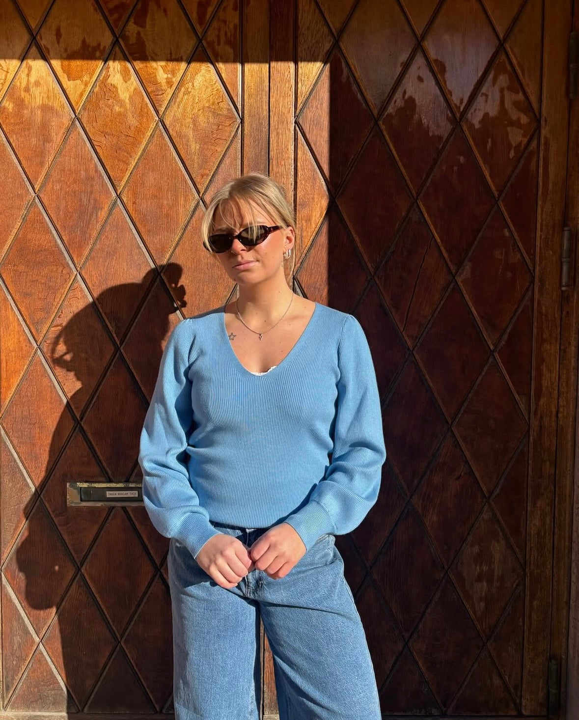 VINISSI Knit Top - Blissful Blue
