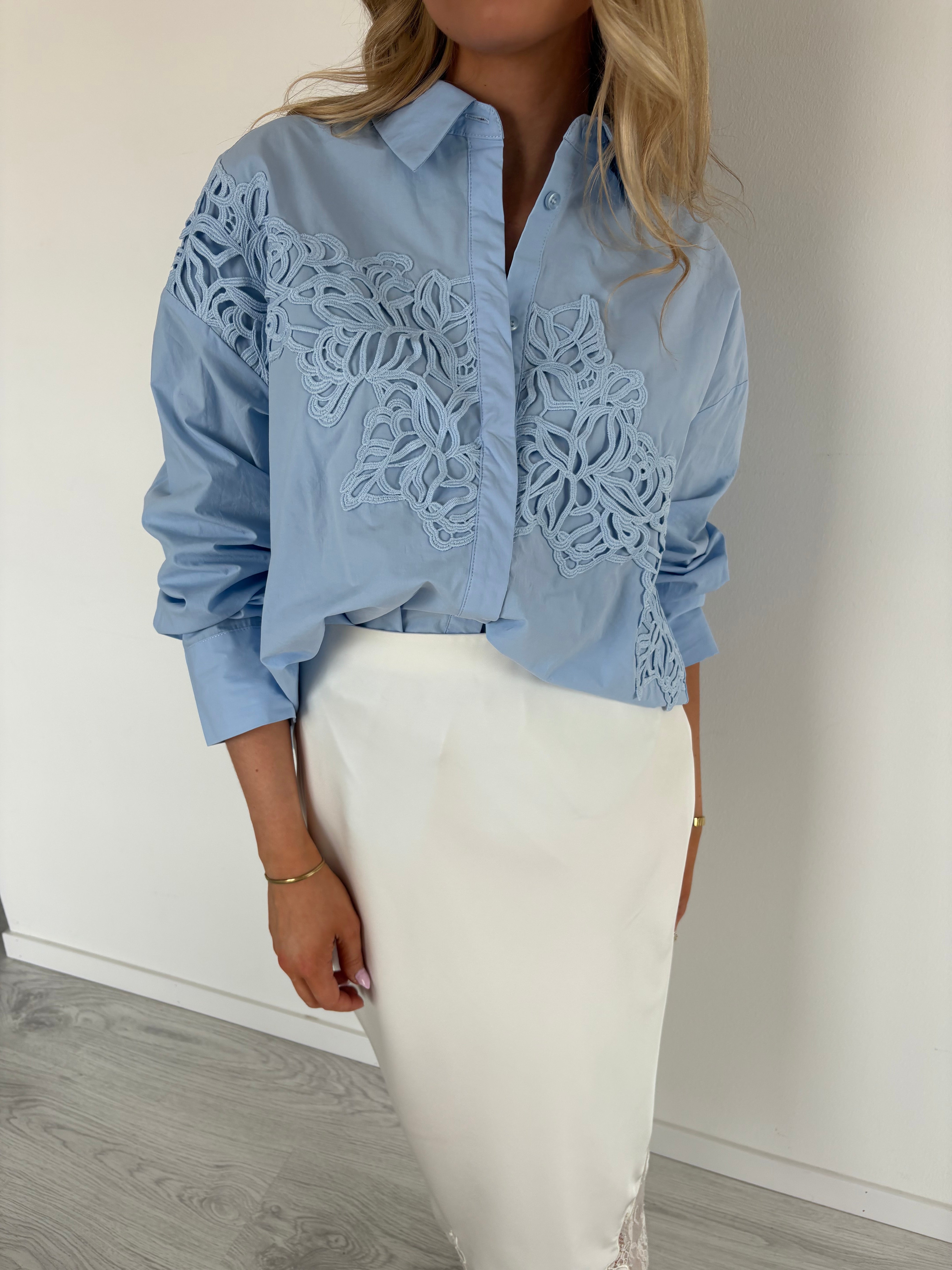 VILUKKA Shirt - Nantucket Breeze