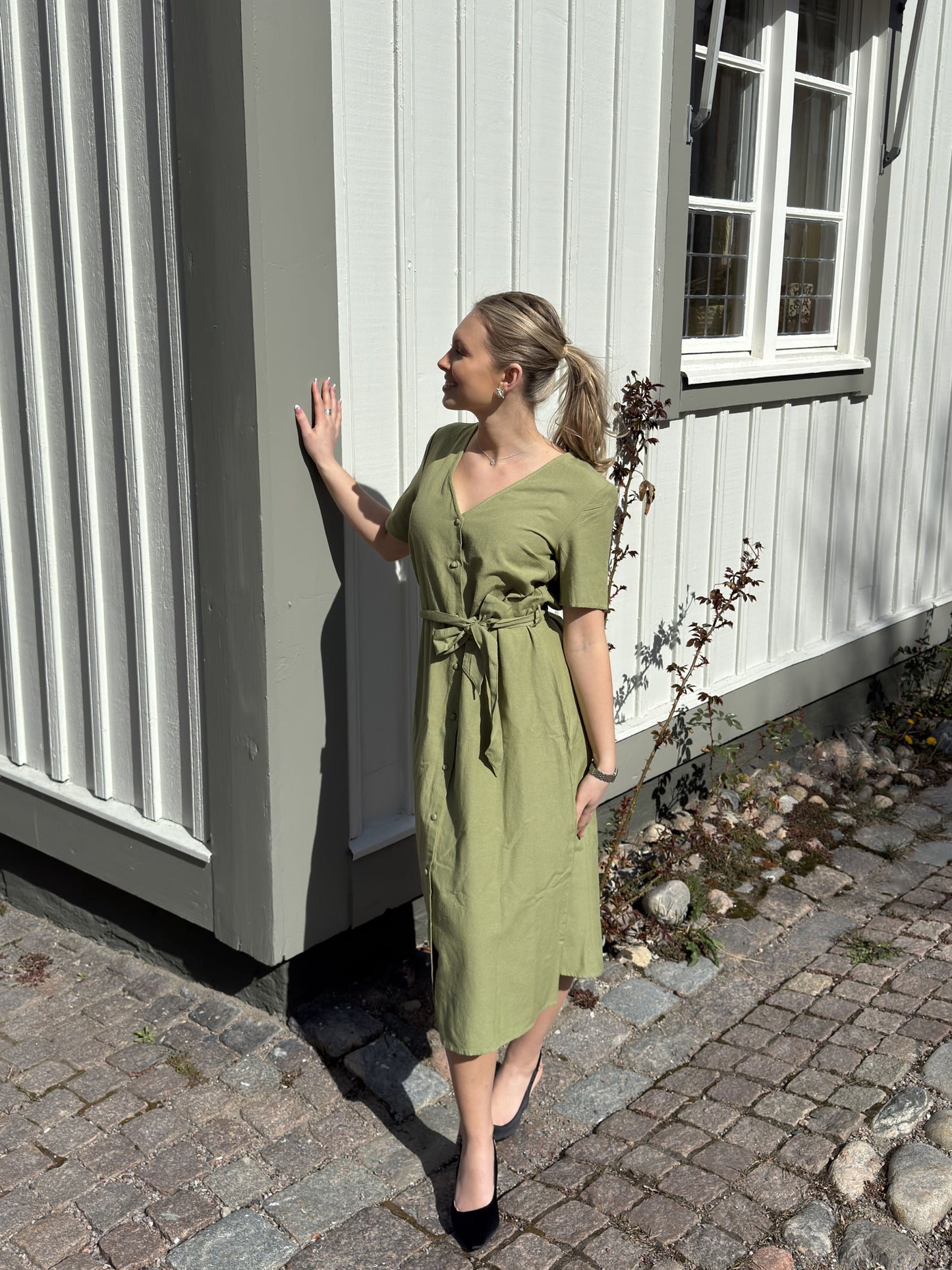 VIPRISILLA Midi Dress - Sage