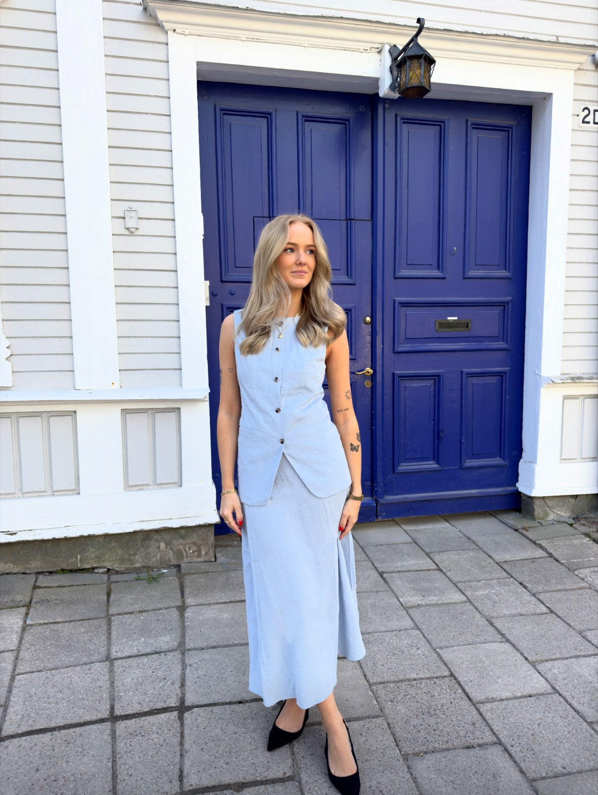 VIFREJA Midi Skirt - Kentucky Blue