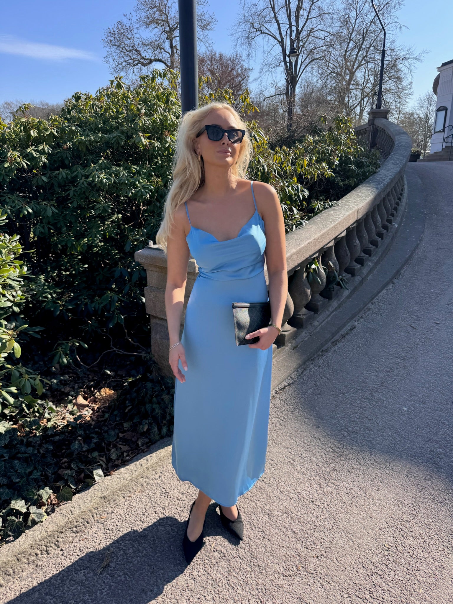 VIRAVENNA Long Dress - Blissful Blue