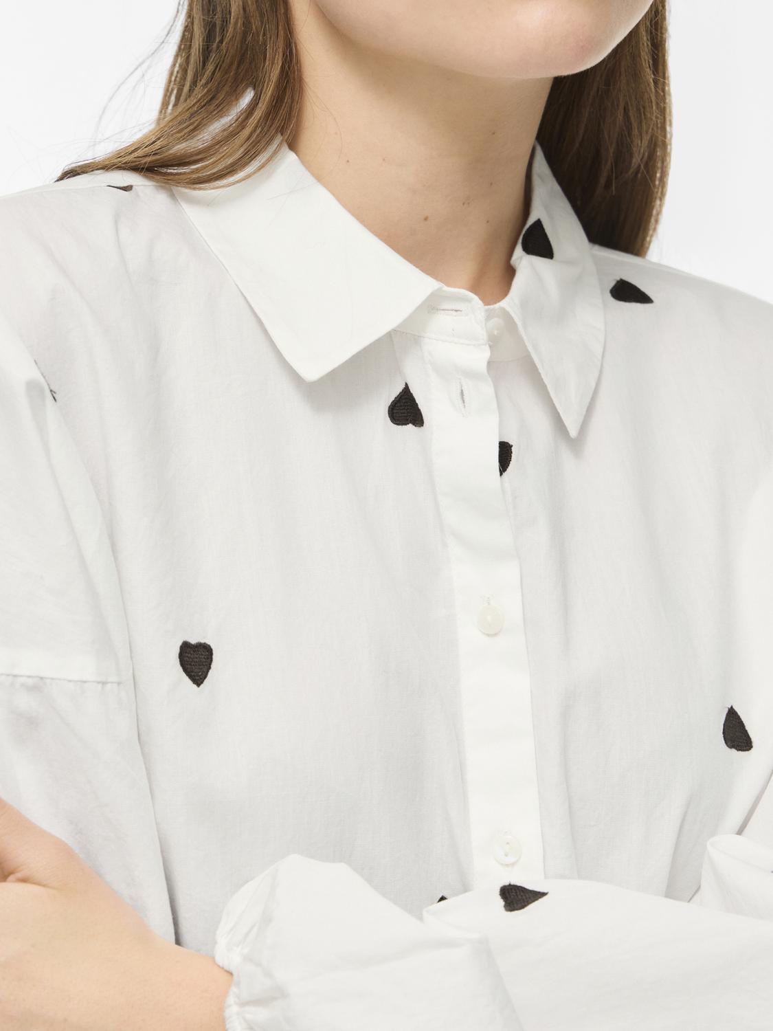 model_shot-detail