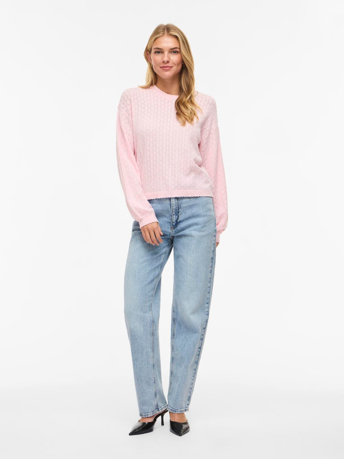 model_shot-front_full