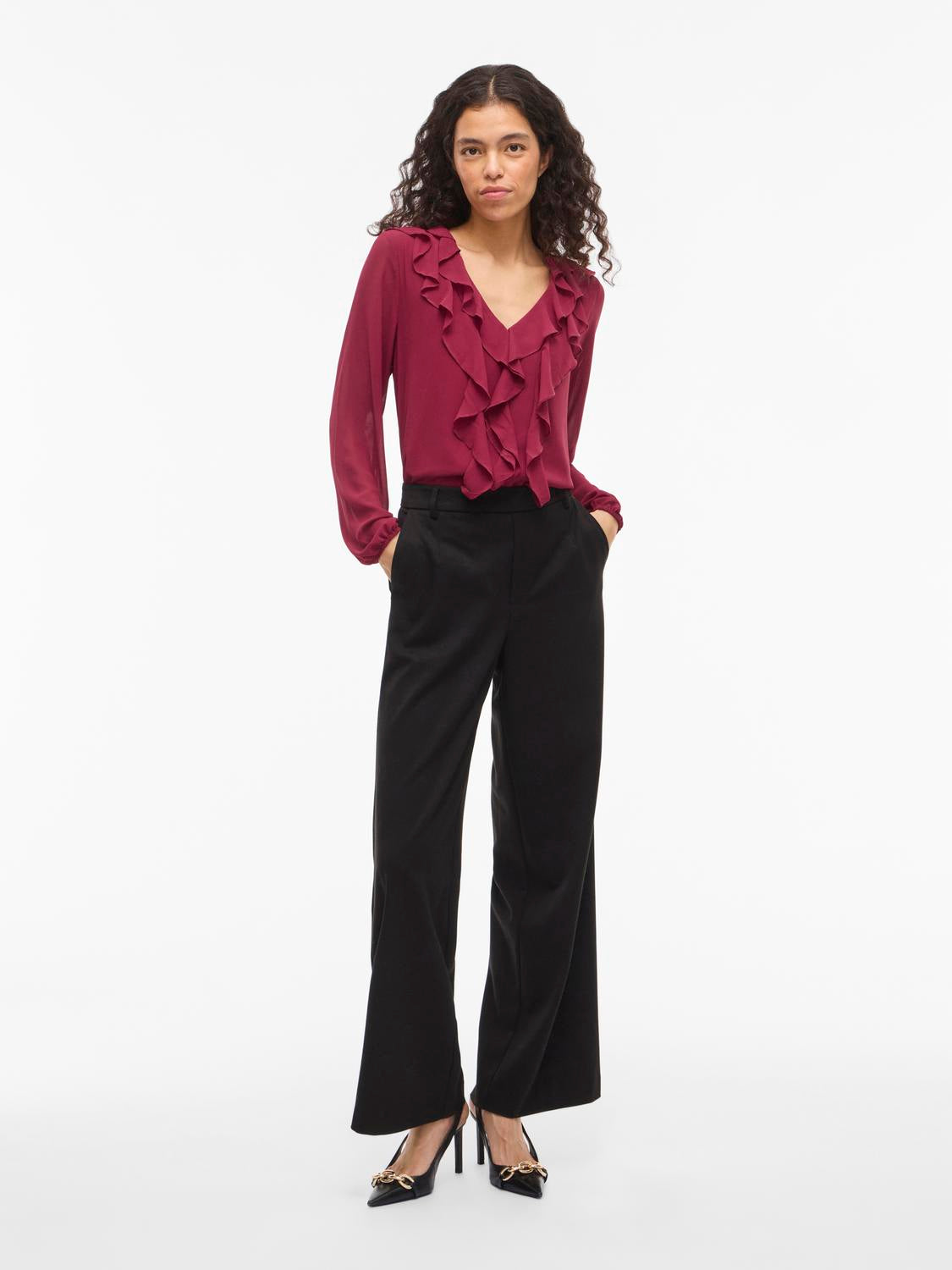 model_shot-front_full