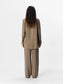 model_shot-back