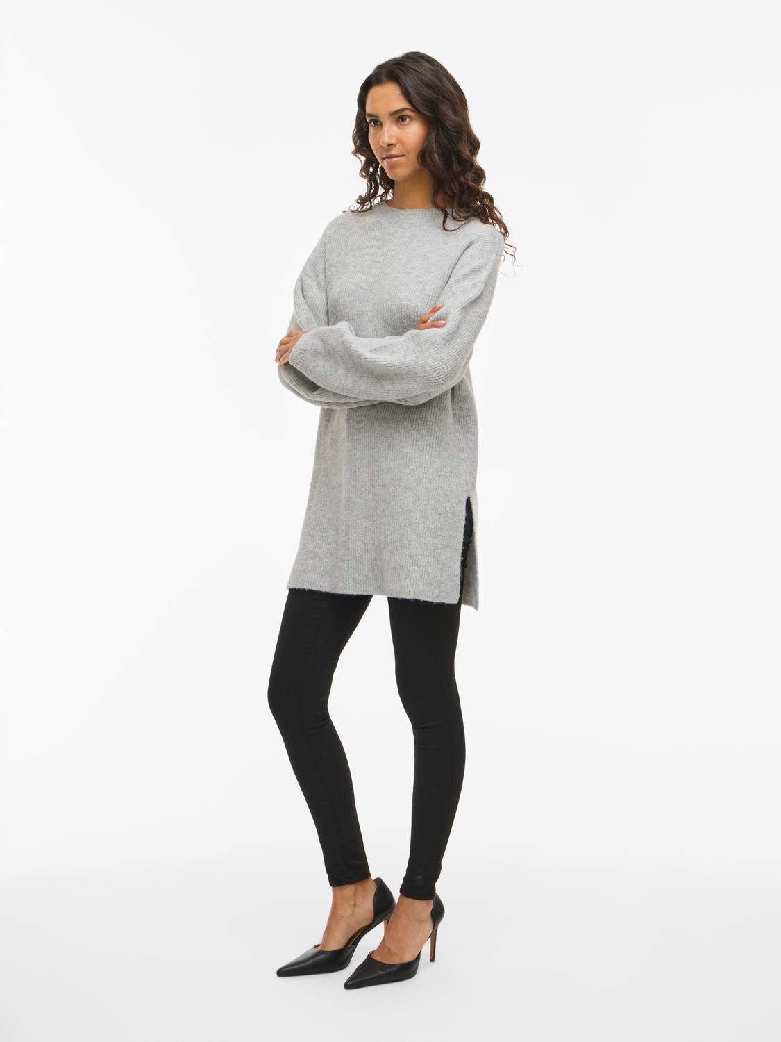 model_shot-front_full