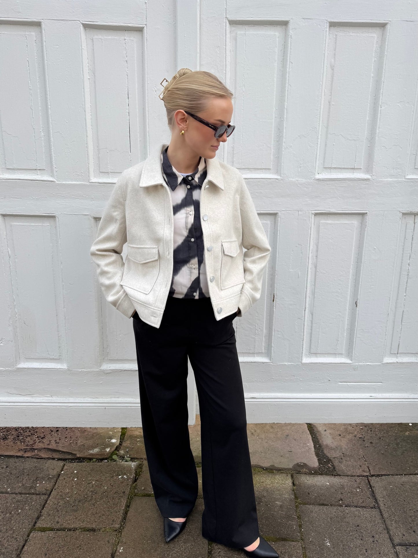 VIJUMPY Coat - Super Light Natural Melan